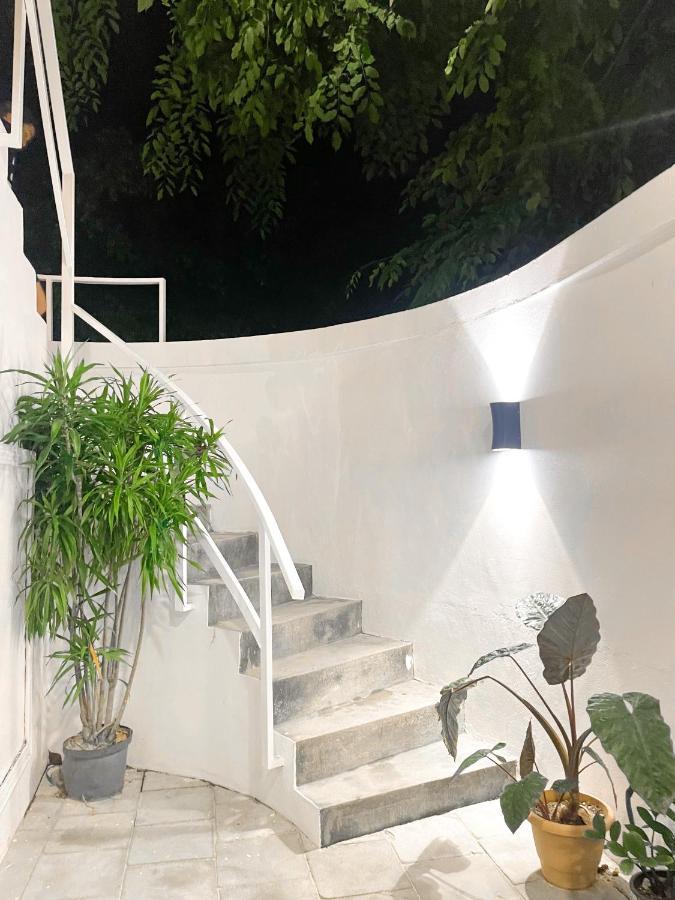 Moodhu Surf House Hotel Himmafushi Exterior foto