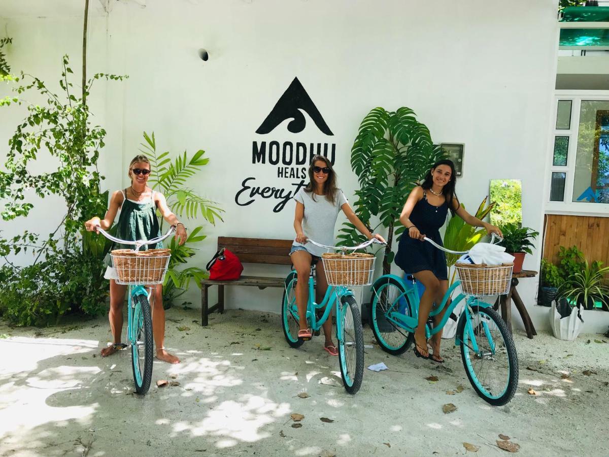 Moodhu Surf House Hotel Himmafushi Exterior foto