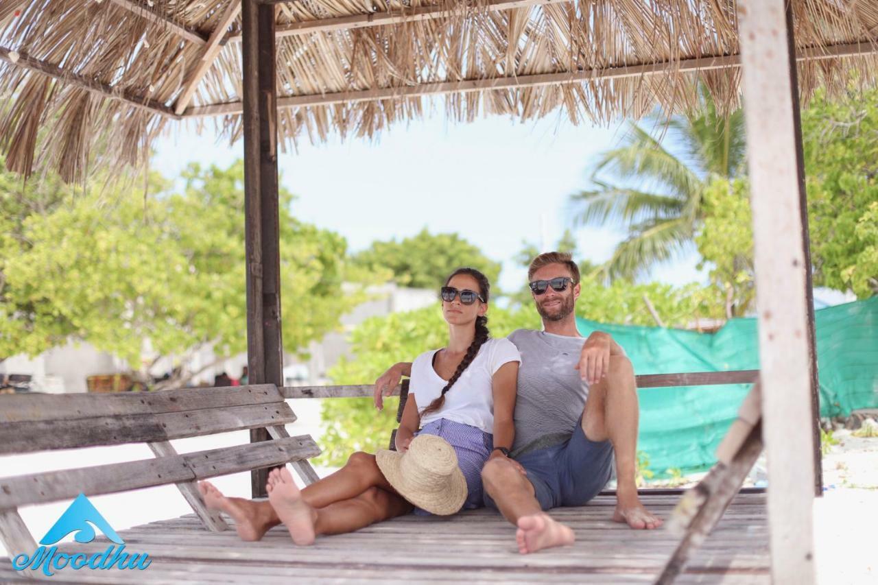 Moodhu Surf House Hotel Himmafushi Exterior foto